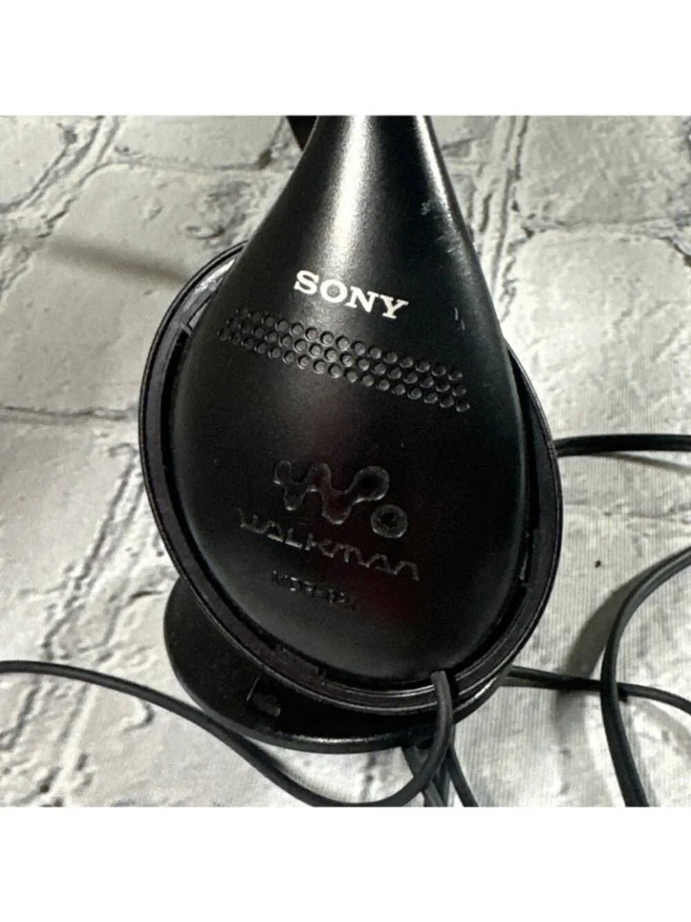 Sony Walkman MDR-027 Black Headset Headphones VINTAGE Tested No Foam Pads